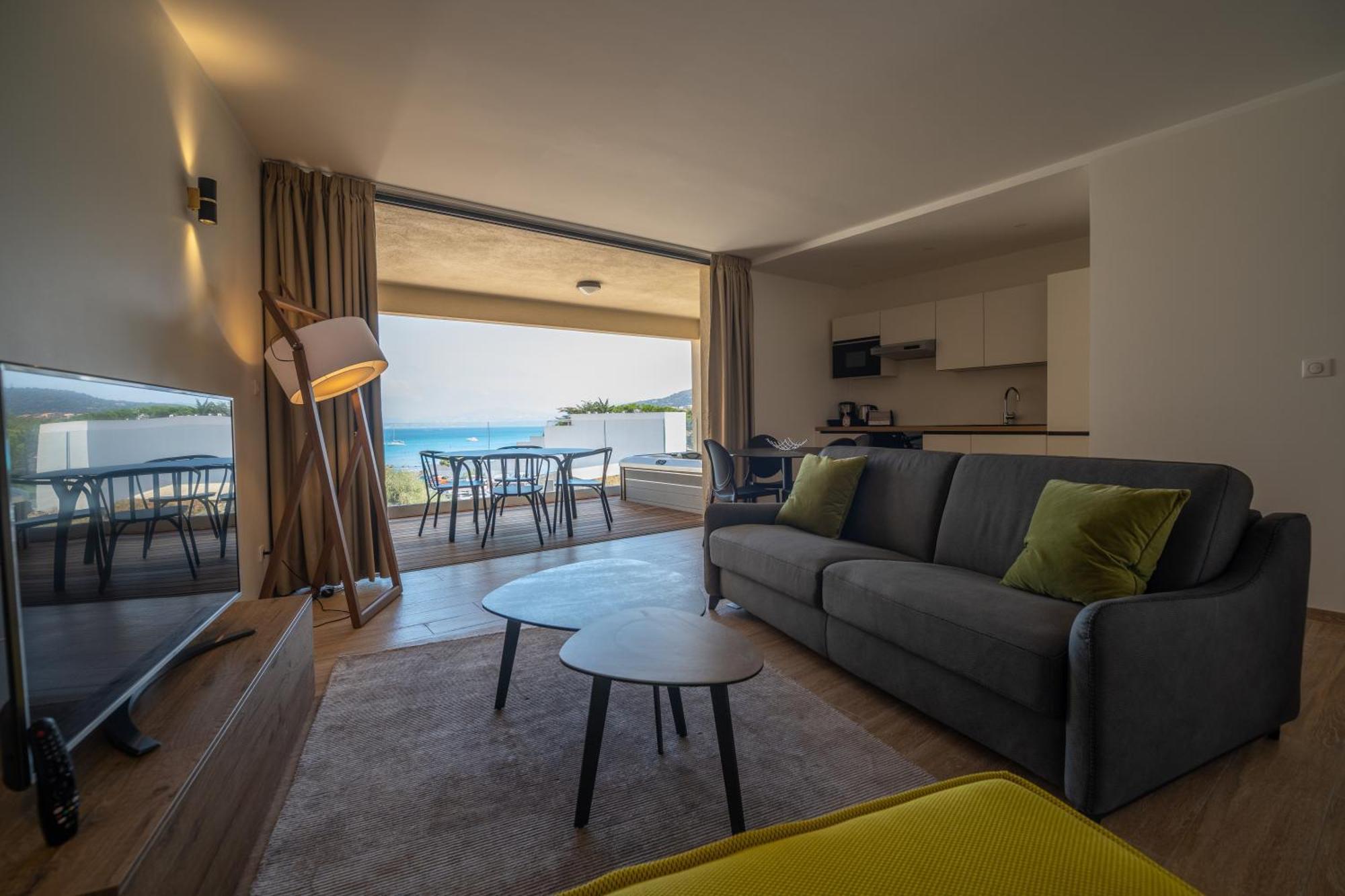Residence Saletta Mare LʼÎle-Rousse Екстериор снимка